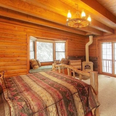 Log Cabin On The Stream Sundance Exterior photo